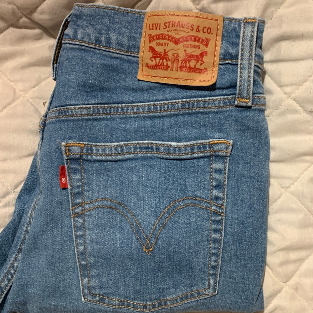 Levi jeans